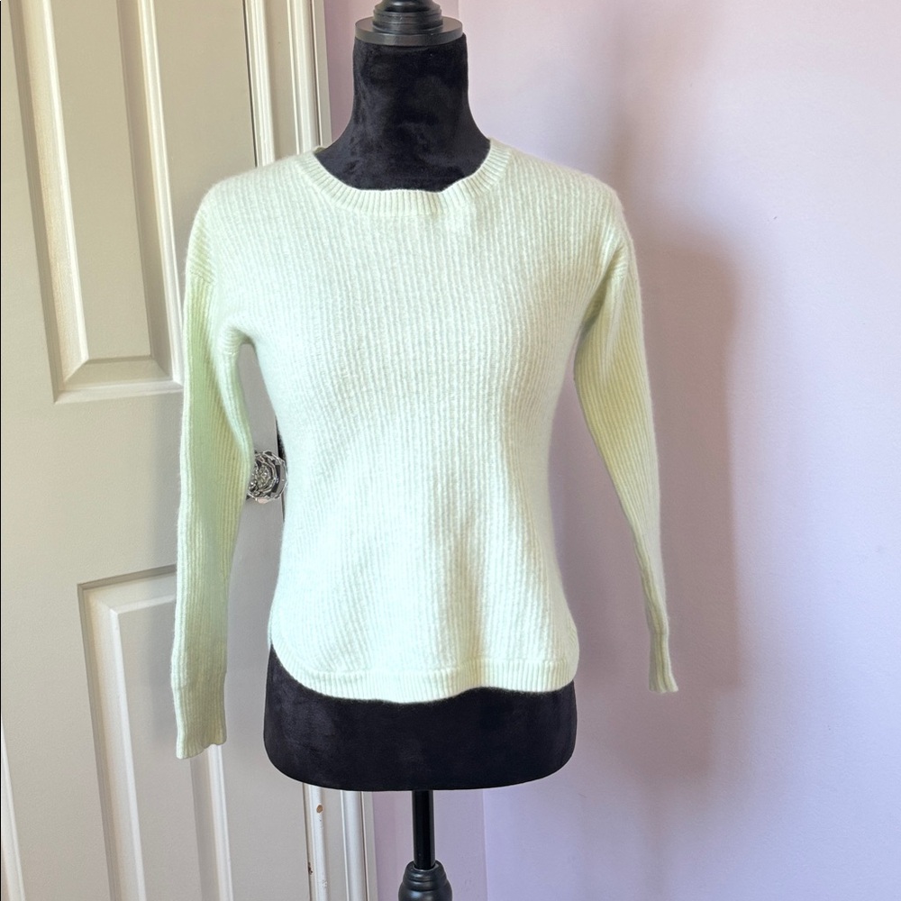 Mint Green Cashmere Crew Neck Sweater
